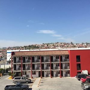 Hotel Descanso Inn